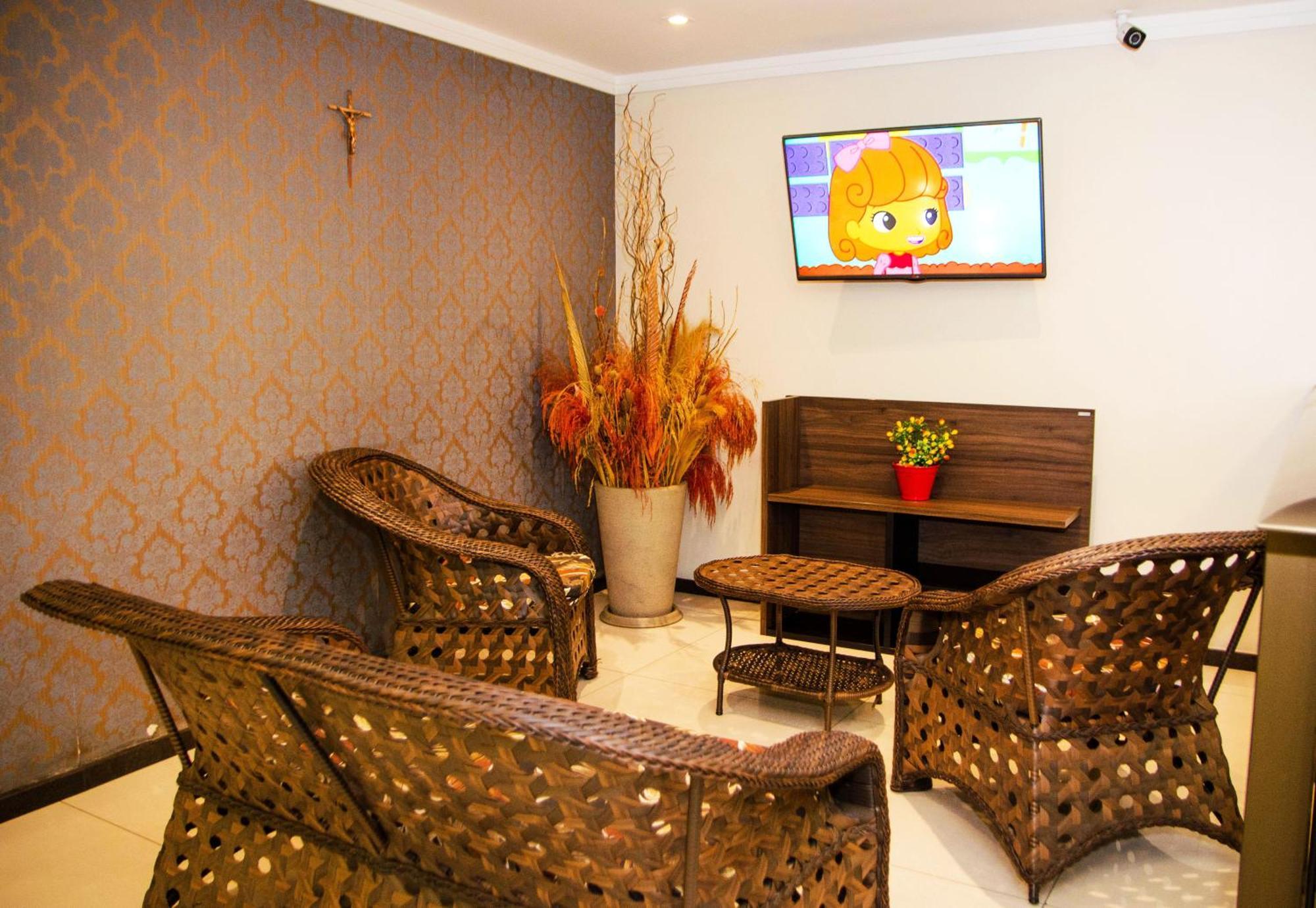 Hotel Ze Maria Pouso Alegre Kültér fotó