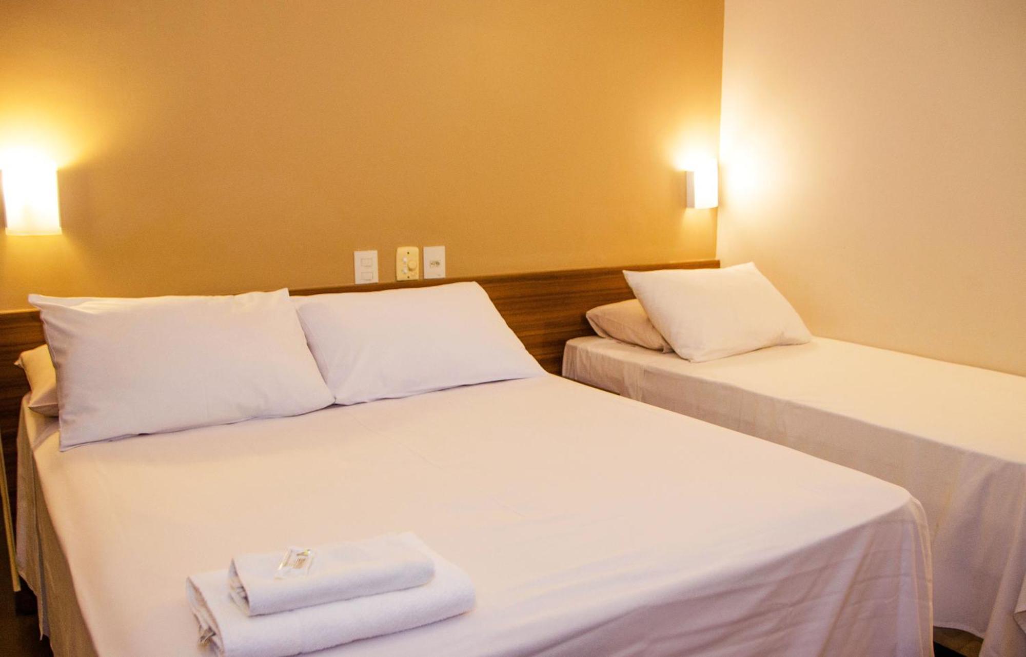 Hotel Ze Maria Pouso Alegre Kültér fotó